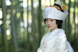 結婚式】白無垢の役割と角隠しが持つ意味 | 和装婚の準備ガイド